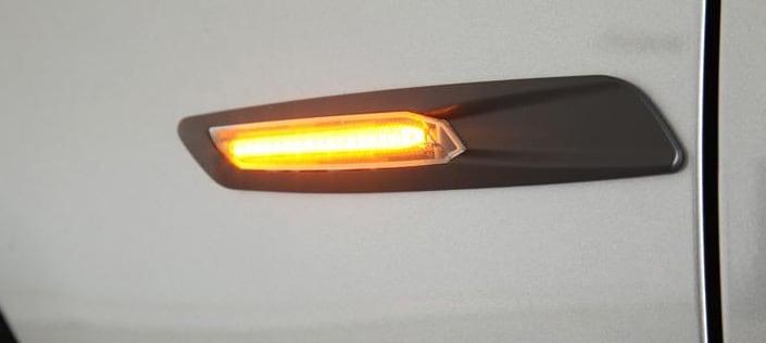 LED lokasuojavilkut mustat F10 Ulkonäkö