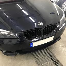 Kiiltävän mustat munuaiset BMW E60