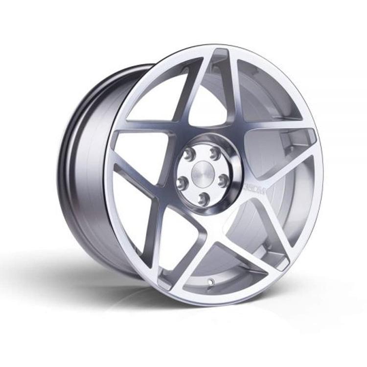 Complete wheel set of 3SDM 008 Silver aluminium rim