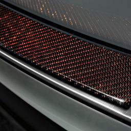 Lastskydd svart borstat stål och kolfiber med röda detaljer till Mercedes GLC 5D