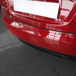 Takapuskurin suojapelti musta harjattu teräs och kolfiber till Tesla Model S