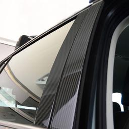 Carbon fibre panel to B-post on VW Golf Variant