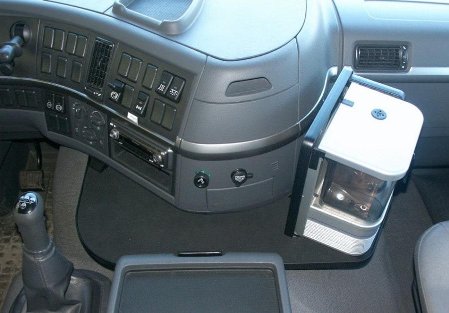 Keskipöytä joka sopii Volvo FM02 Titan